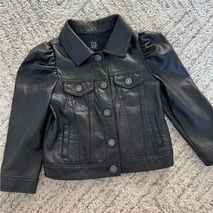 GAP (size 4T) Puffsleeved Black Faux Leather Jacket. The most adorable jacket!